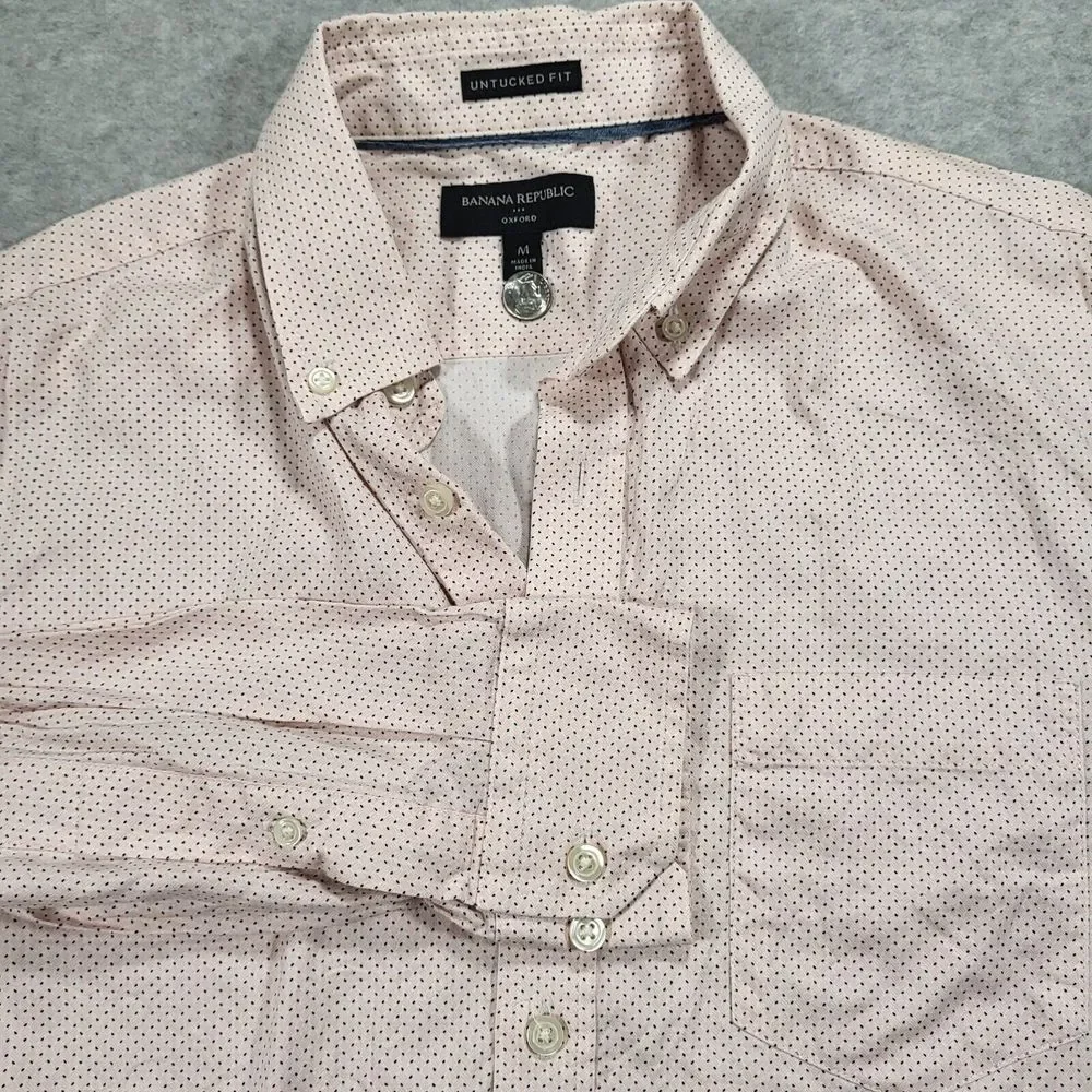Banana Republic Mens Medium Pink Untucked Fit Oxford Long Sleeve Shirt